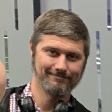 Максим Захаров